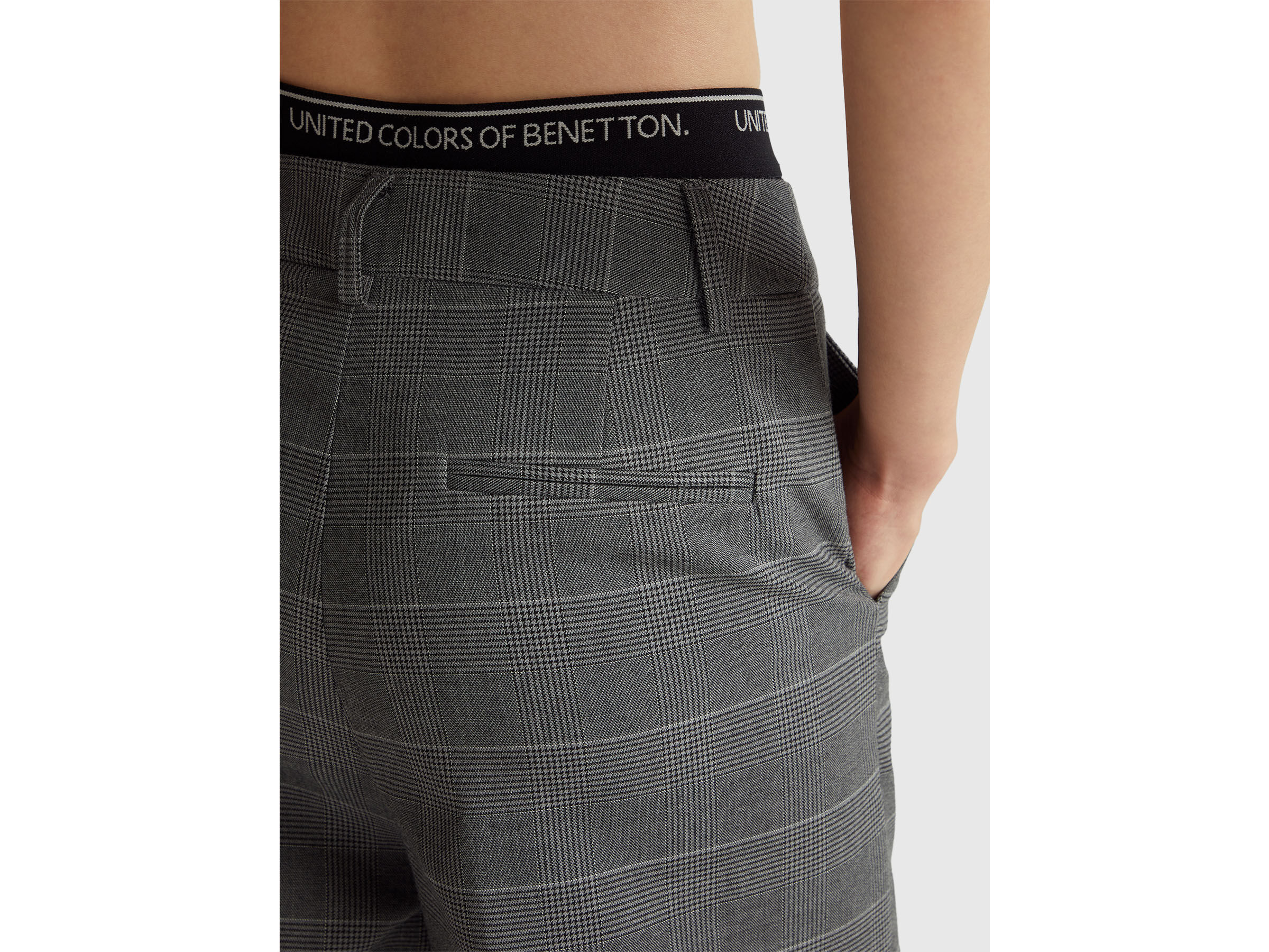 TROUSERS Women image number 4